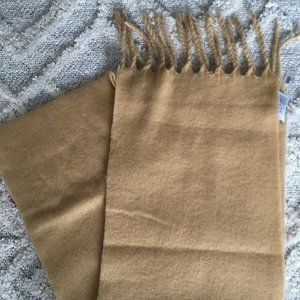 GAP Scarf Caramel Color  NEW